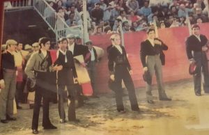 Una calle para El Rey del temple