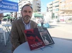 Entrevista a José Antonio Sabater, autor de la novela «Matar no es tan difícil»
