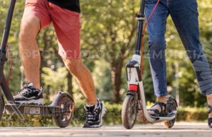 Tres accidentes de tráfico relacionados con patinetes en la pasada noche en Murcia