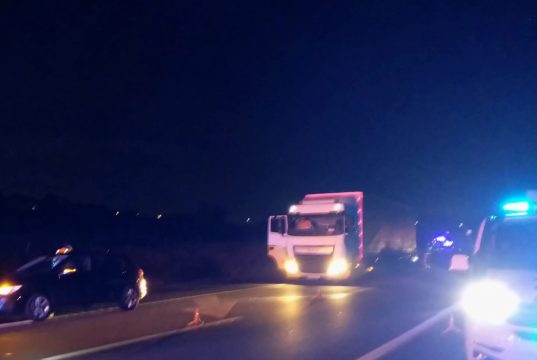Grave accidente entre un turismo y un camión trailer en la A-7, a la altura de La Ñora