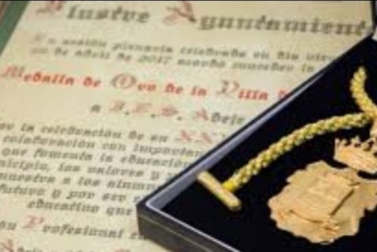 Sobre la Medalla de Oro que la Villa de Alcantarilla concedió a Francisco Franco