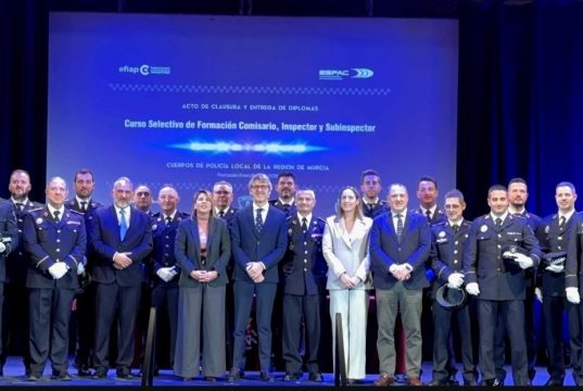 Nuevos mandos de Policía Local refuerzan las plantillas en ocho municipios de la Región.